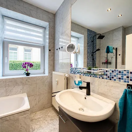 Dresdenstay Loebtau 3 Schlafzimmer Kamin Balkon Ps4 *