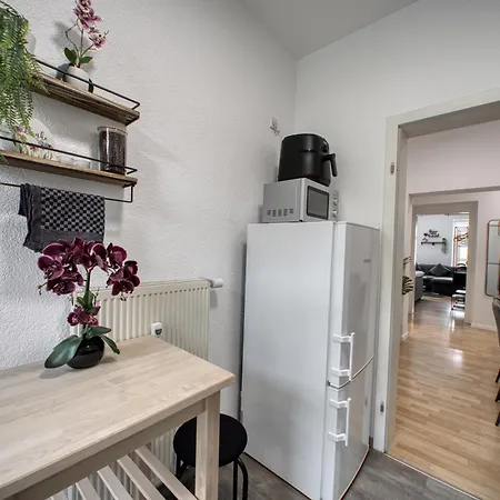 Dresdenstay Loebtau 3 Schlafzimmer Kamin Balkon Ps4 Apartment